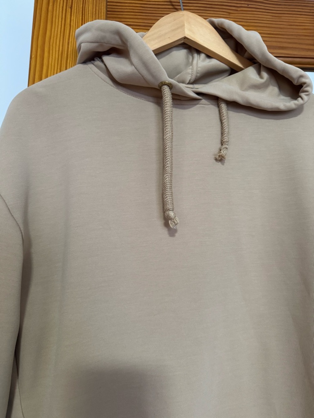 stradivarius Beige Crewneck Hoodie with Drawstring